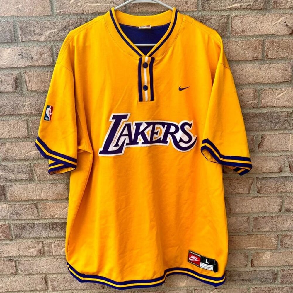 vintage 1990s Nike Los Angeles Lakers warm-up shooting shirt men’s large